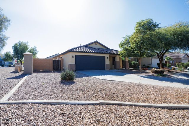 771 W FAIRLANE Court, Casa Grande, AZ 85122