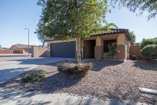 771 W FAIRLANE Court, Casa Grande, AZ 85122