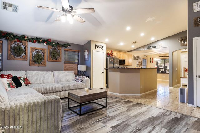 771 W FAIRLANE Court, Casa Grande, AZ 85122