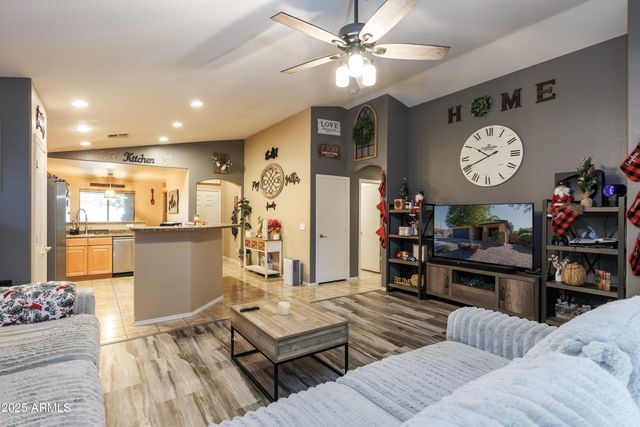 771 W FAIRLANE Court, Casa Grande, AZ 85122