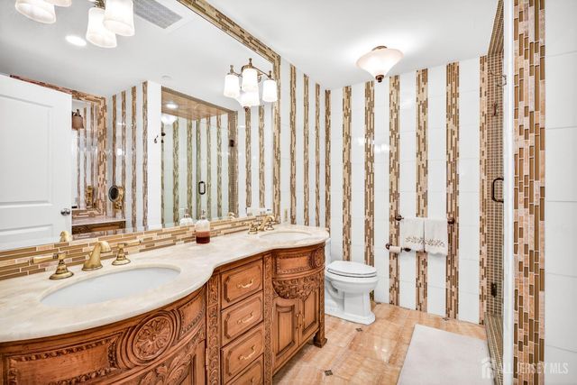 20 Livingston Avenue 903, New Brunswick, NJ 08901