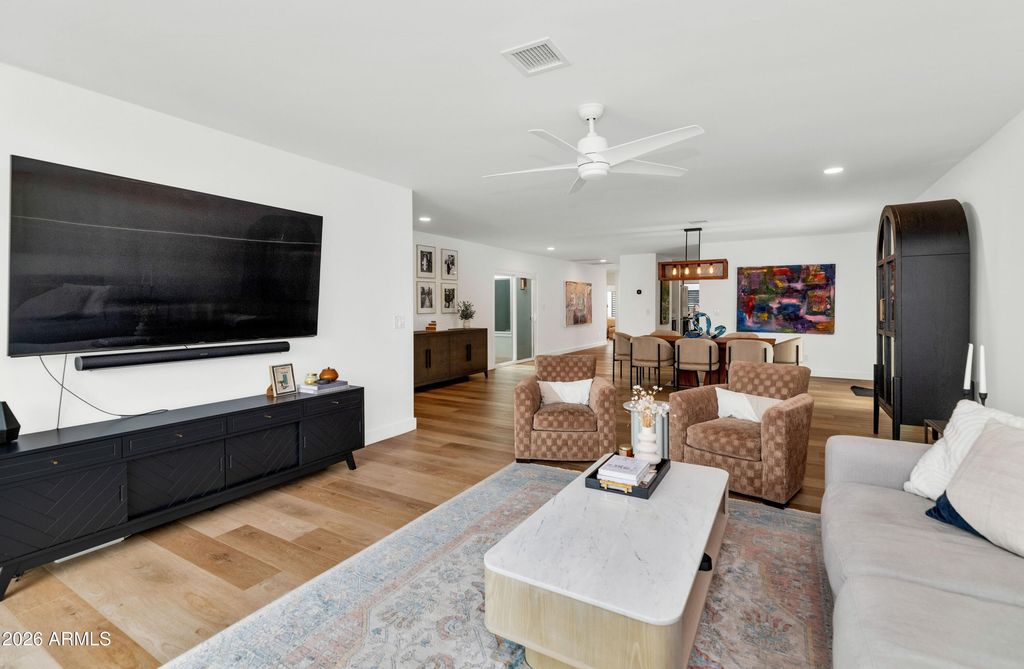 Image 5 of property listing at 8675 E Vía De Los Libros --, Scottsdale, AZ 85258