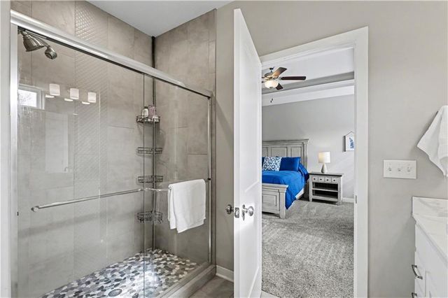 205 E Woodland Avenue, Lone Jack, MO 64070