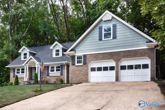 8029 Navios Drive SE, Huntsville, AL 35802