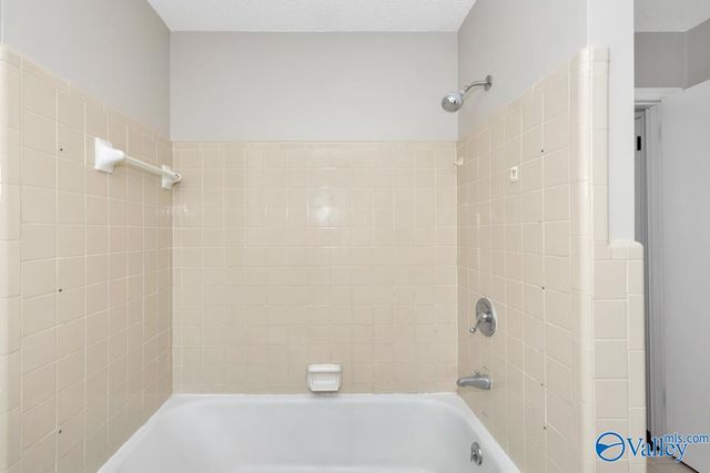 8029 Navios Drive SE, Huntsville, AL 35802