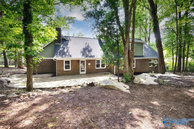 8029 Navios Drive SE, Huntsville, AL 35802