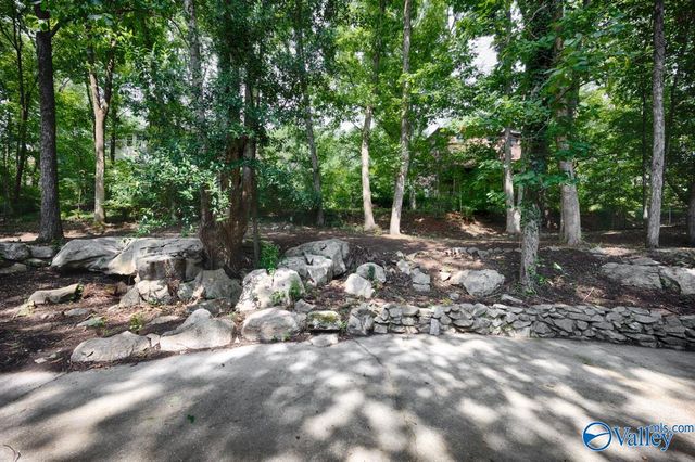 8029 Navios Drive SE, Huntsville, AL 35802