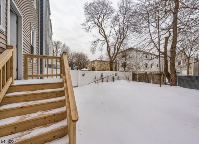 327 S 19Th St, Newark City, NJ 07103