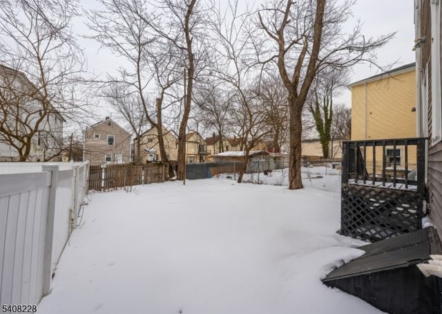 327 S 19Th St, Newark City, NJ 07103