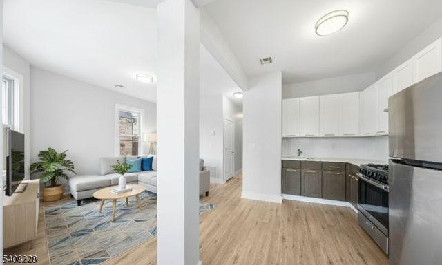 327 S 19Th St, Newark City, NJ 07103