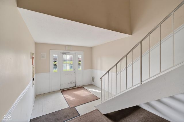 857 Indigo Way 857D, Indianapolis, IN 46260