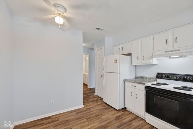 857 Indigo Way 857D, Indianapolis, IN 46260