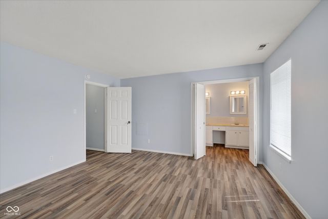 857 Indigo Way 857D, Indianapolis, IN 46260