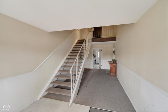 857 Indigo Way 857D, Indianapolis, IN 46260