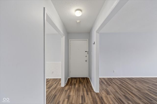 857 Indigo Way 857D, Indianapolis, IN 46260