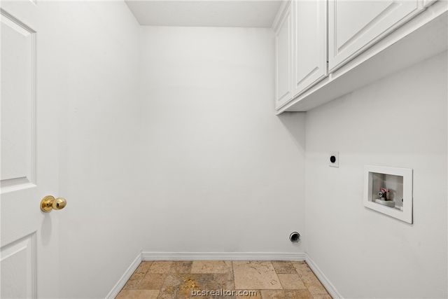 112 Ruby Street, Caldwell, TX 77836