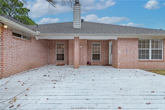 112 Ruby Street, Caldwell, TX 77836