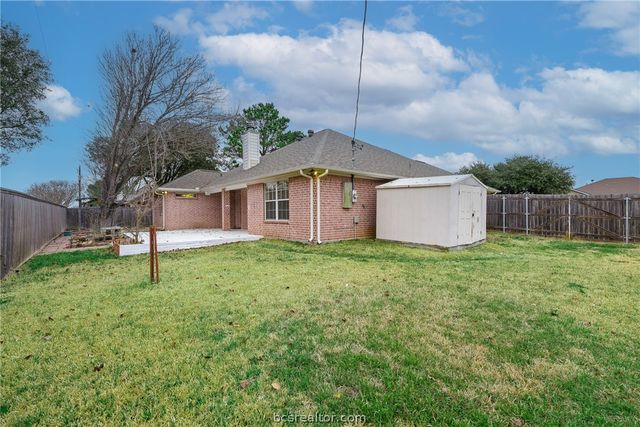112 Ruby Street, Caldwell, TX 77836