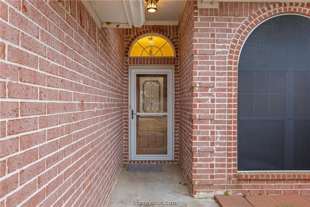 112 Ruby Street, Caldwell, TX 77836