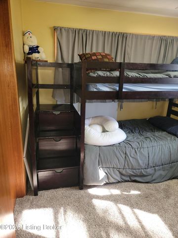 9307 Fairground Rd, Louisville, KY 40291