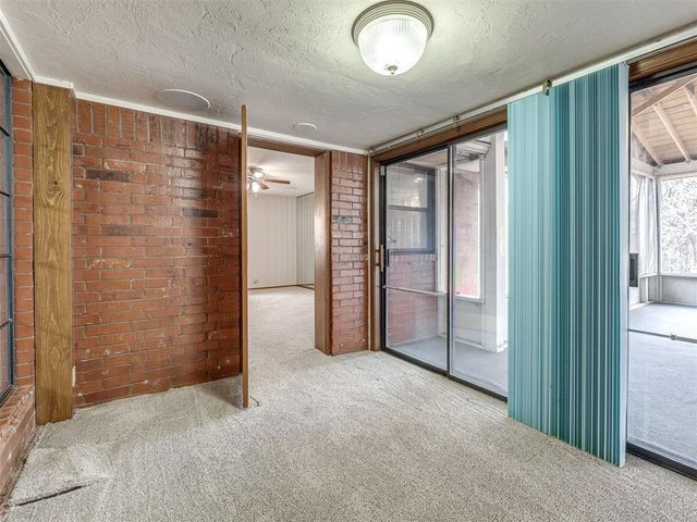 1608 N Sooner Road, Edmond, OK 73034