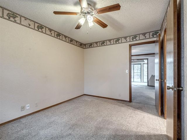 1608 N Sooner Road, Edmond, OK 73034