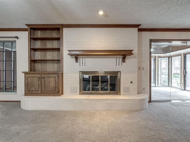 1608 N Sooner Road, Edmond, OK 73034