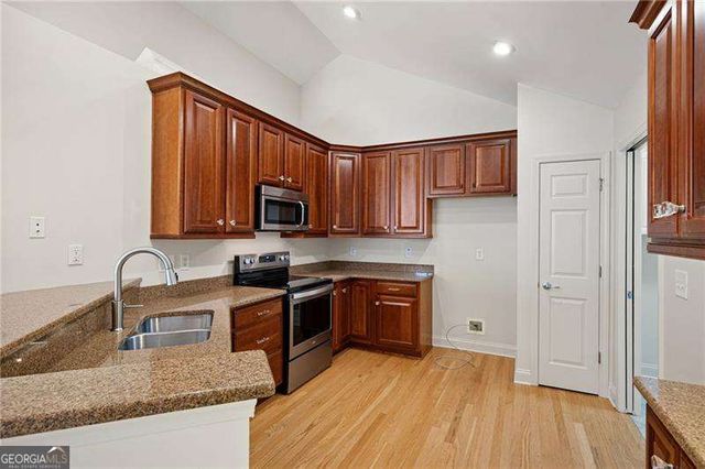 5276 Stone Village Circle NW 8, Kennesaw, GA 30152