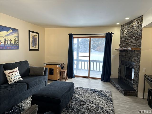 92 Wildflower, Ellicottville, NY 14731