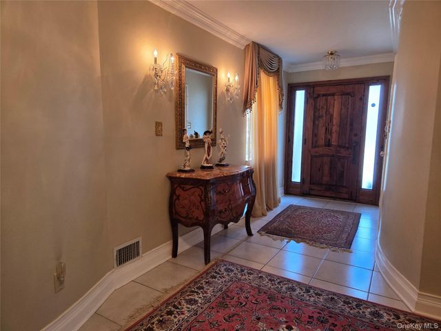 1516 215th Street, Bayside, NY 11360
