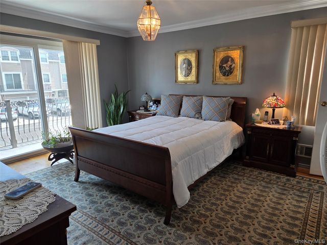 1516 215th Street, Bayside, NY 11360