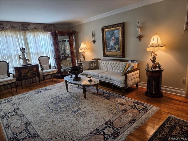 1516 215th Street, Bayside, NY 11360