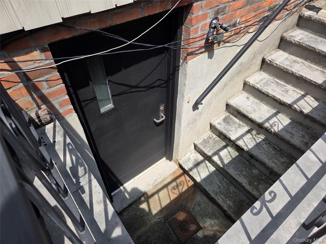 1516 215th Street, Bayside, NY 11360