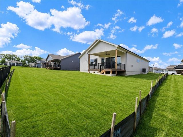 24937 W 145th Street, Olathe, KS 66061