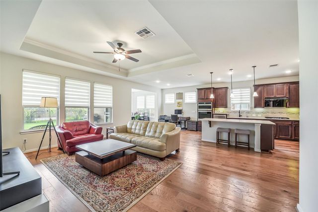 3006 Lacewing Way, Richmond, TX 77469