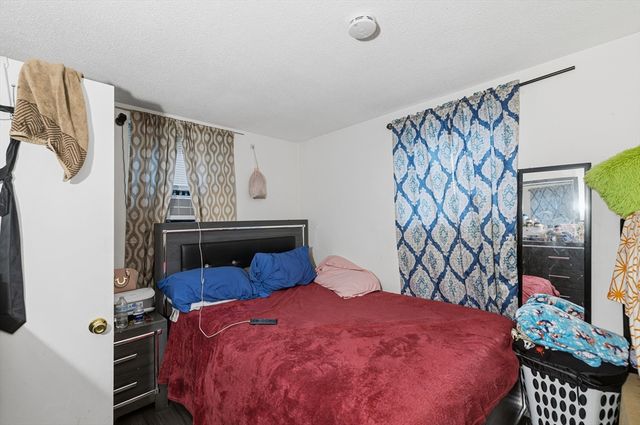 29 Auna Dr 3, Brockton, MA 02301