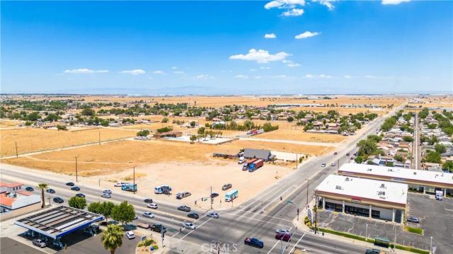 0 30 E Palmdale Boulevard, Palmdale, CA 93550