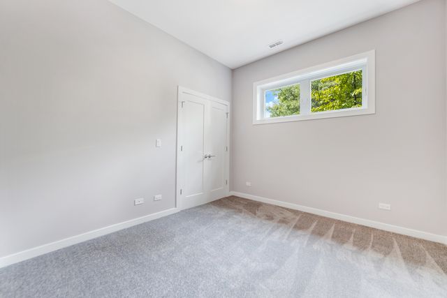 2431 W Congress Parkway 1, Chicago, IL 60612