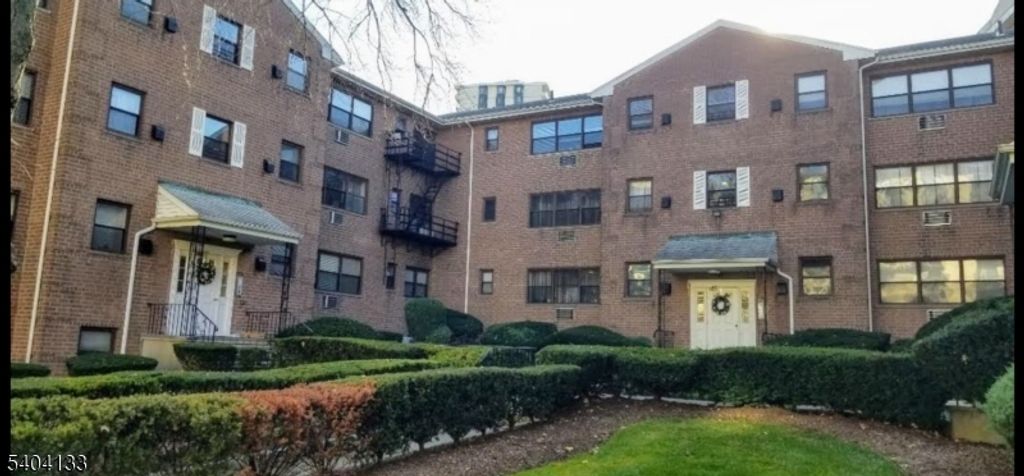 218 Prospect Ave 3c, Hackensack City, NJ 07601