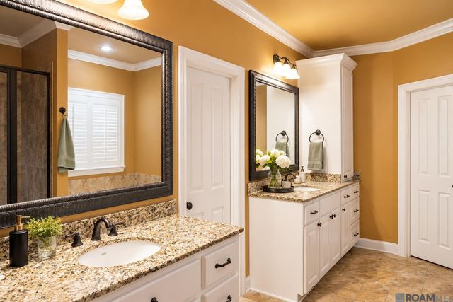 6162 Pelican Crossing Dr, Gonzales, LA 70737