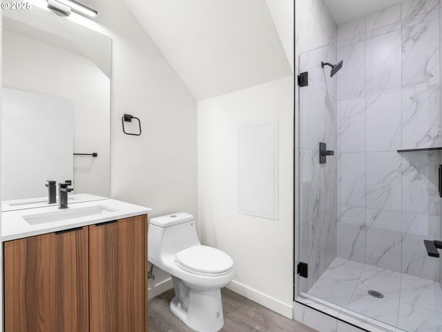 2425 Ne Alberta St, Portland, OR 97211