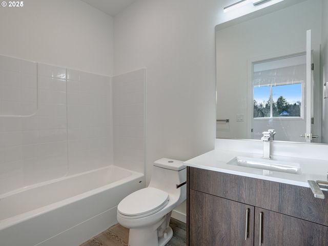 2425 Ne Alberta St, Portland, OR 97211