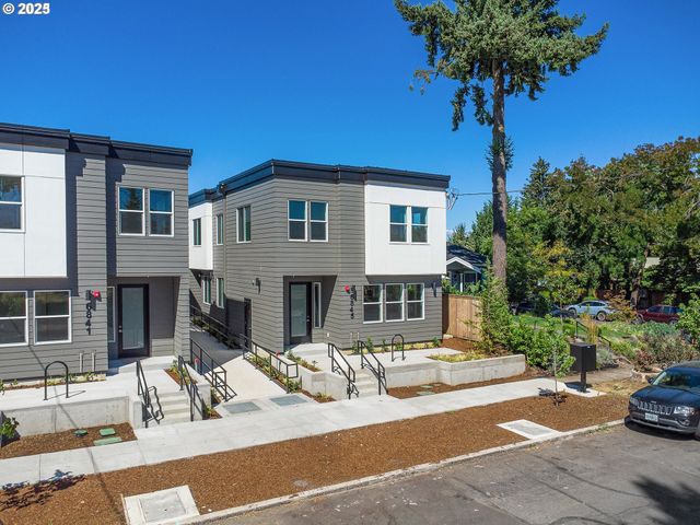 2425 Ne Alberta St, Portland, OR 97211