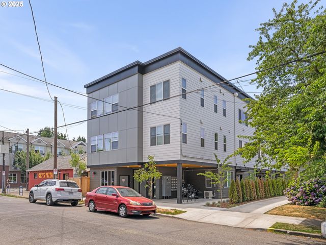 2425 Ne Alberta St, Portland, OR 97211