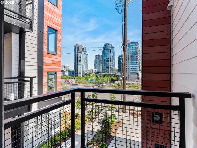 2425 Ne Alberta St, Portland, OR 97211