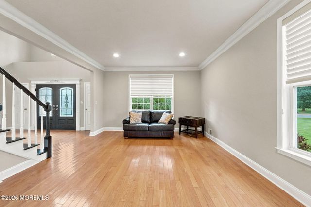 901 Oakley Drive, Freehold, NJ 07728