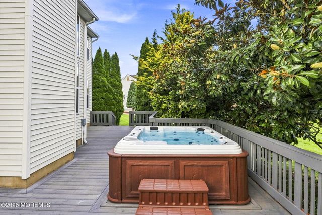 901 Oakley Drive, Freehold, NJ 07728