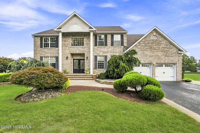 901 Oakley Drive, Freehold, NJ 07728