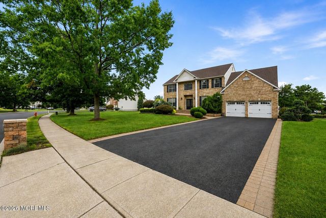 901 Oakley Drive, Freehold, NJ 07728