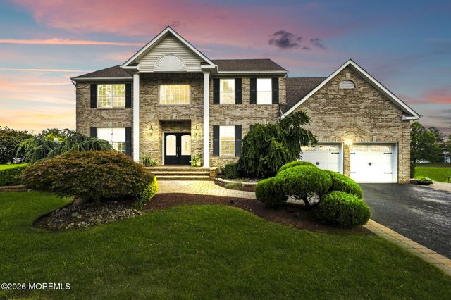 901 Oakley Drive, Freehold, NJ 07728